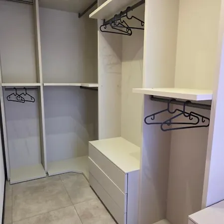 Apartment Residenza Cittadella- Apartments- Self Check-in *